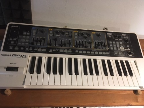Roland gaia for sale - gaia, sh-01
