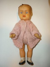 Alte Gummi Puppe mit Bekleidung 20cm groß handgemalte Augen