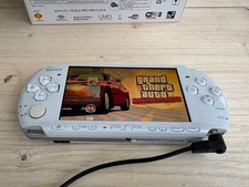 Sony PSP 1000 Value Pack Ceramic White Handheld-Spielkonsole