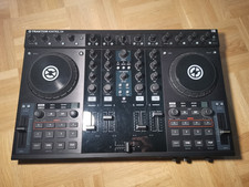 Native INstruments Traktor Kontrol S4 schwarz DJ sehr guter Zustand