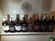 8 Flaschen Ballantine's