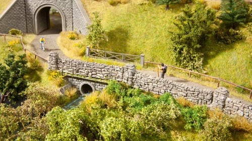 Noch gartenmauer 13172 - noch,