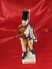  Alte Porzellan Figur Soldat
