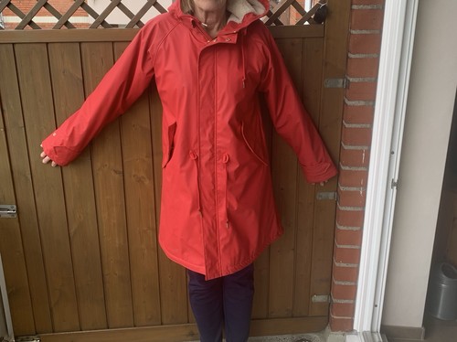 Rote regenjacke von derbe - von, gr