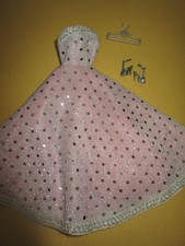 1293) FESTLICHES ALTROSA BALLKLEID+HOHE SCHUHE BARBIE PETRA UA.29cm MODEPUPPEN