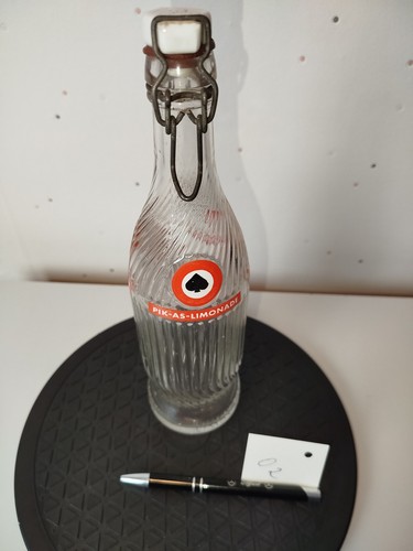 Getränkeflasche - (02),