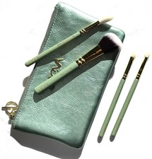 Zoeva Offline Makeup Brushes