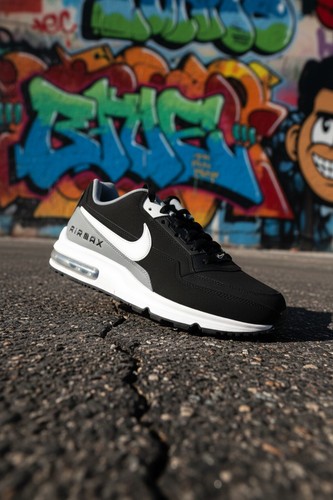 Nike air max - max, ltd