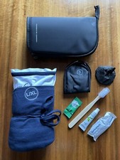 LUFTHANSA BUSINESS CLASS AMENITY KIT PORSCHE DESIGN UND SCHLAFSHIRT