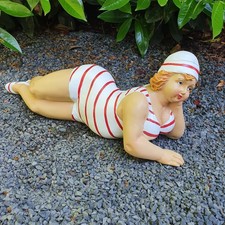 Badenixe Gartenfigur 37 cm