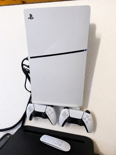 Playstation slim digital - 5,