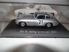 DE AGOSTINI MERCEDES BENZ 300 SL RENNAUTO 1952 MODELLAUTO 1:43 SAMMLER MODELL
