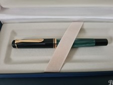Pelikan M200 "B" Kolbenfüller grün-marmoriert Old Style in Geschenketui