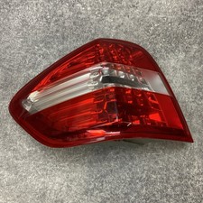 Rücklicht links Mercedes Benz ML350  A1649064200 2009