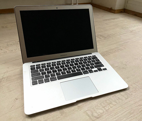 Apple macbook air - air, 13’‘