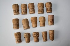 15 Flaschenkorken Weinkorken aus Korken - zum Basteln Angeln Sammeln