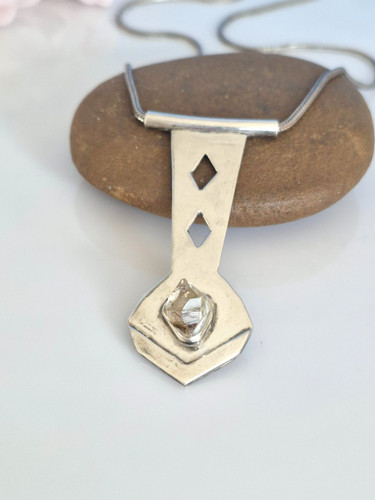 Zauberhaftes älteres collier - zauberhaftes,