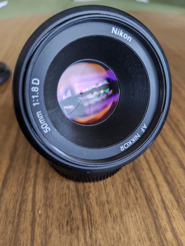 Nikon nikkor 1 8 d - 50, f/1.8