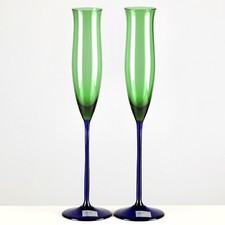 2 hohe schmale Sektgläser Mikasa grün blau 29 cm ReUse bunte Gläser Second Hand