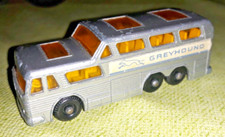 Matchbox © Regular Wheels Greyhound Coach N°. 66-c  eckige Aufkleber !!! Lesney