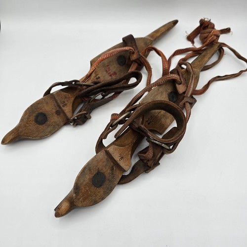 Vintage dutch wooden ice - wooden,