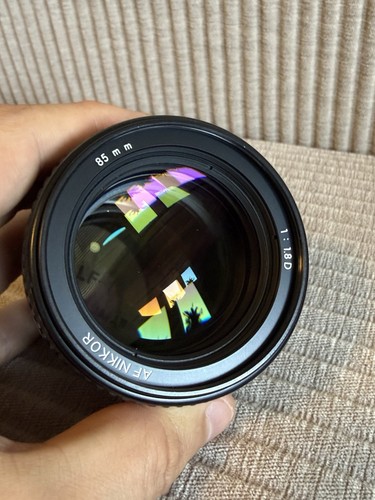 Nikon nikkor 85mm 1 - 85mm, f/1.8d