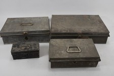 Q15K77- 4x Eisenblech Kassette 1x mit Einsatz