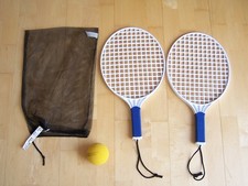 IKEA Softball-Tennisspiel