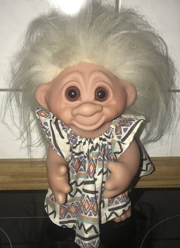 Thomas dam troll - thomas,