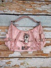 George Gina & Lucy GGL