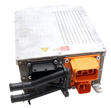 Audi Q5 FY 2.0 50TFSIe Quattro 5QE915681D Ladegerät Hochvoltbatterie 5QE915681DN