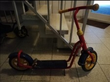 Kinderroller Gebraucht, guter Zustand, mit Ständer, Fußbremse