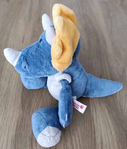 Nici dinosaurier triceratops - nici,