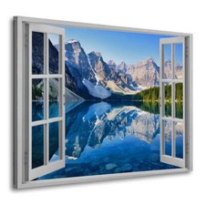 Fensterblick auf Bergsee und