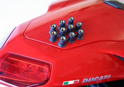 Ducati 848 1098 1198 - , gummi