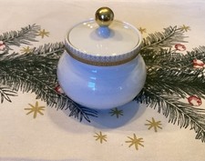 Zuckerdose / Kaiser AK 197 Porzellan / Gold Dekor