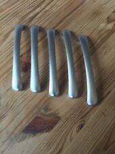 Küchengriffe Schrankgriffe Möbelgriffe in silber / matt LA 160  5 Stück