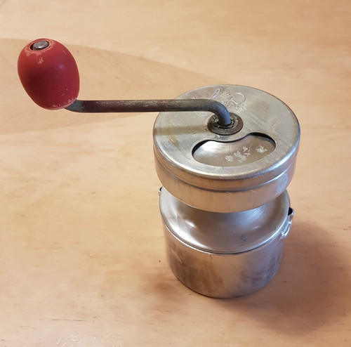 Vintage hop kaffeemühle aus - vintage, hop-kaffeemühle