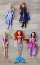5x Spielpuppen: singende Anna & Elsa; plus 1x  Arielle, 1x Fee, 1x nackte Puppe