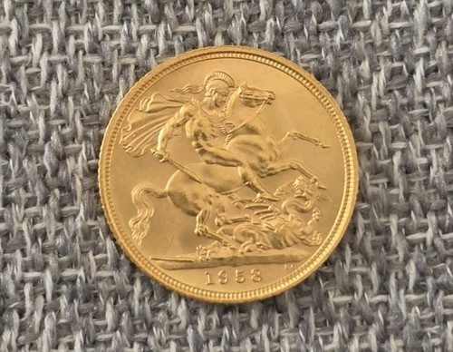 1958 gold sovereign - sovereign, queen