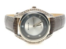 GOLDJUNGE69 * DAMEN- ARMBANDUHR # MAGNUM - RUND GRAU - KROKO - STEINE NEU !