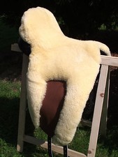 Universal Zalea Sattelbezug Dressur Sattelsitz echt Lammfell - für Dressursattel