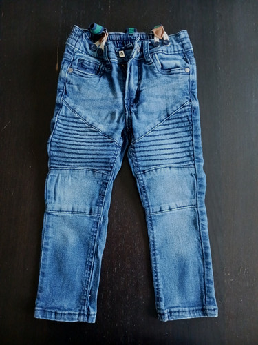 Jeanshose dunkelblau mit - gr.98,