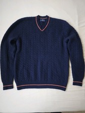 Cashmere V-neck Pullover