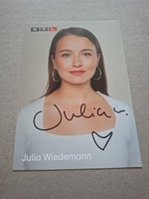 Autogrammkarte Julia Wiedemann