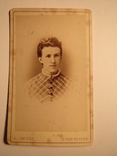 Bad Magpie - Girl - Young