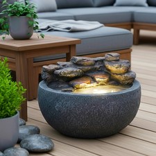 Springbrunnen mit Beleuchtung