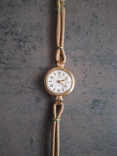 Umf ruhla damen armbanduhr - ruhla,