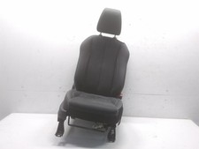 Mitsubishi Eclipse Cross Sitz vorn rechts Beifahrersitz beheizt Bj.2024