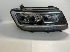 VW Tiguan AD1 LED Scheinwerfer